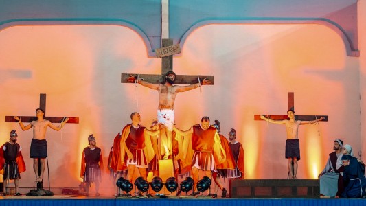 encenacao-da-paixao-de-cristo_10_7039.jpg