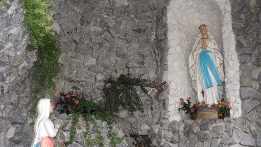 nossa-senhora-de-lourdes_10_4187.jpg