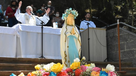 romaria-em-honra-a-nossa-senhora-de-lourdes_10_4683.jpg