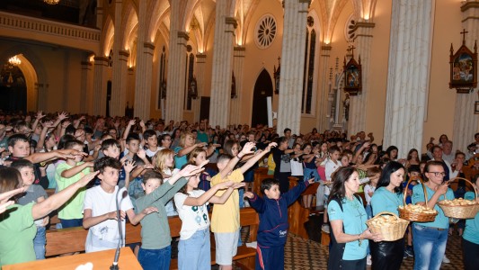 semana-santa-inicia-com-noite-das-criancas_10_6990.jpg